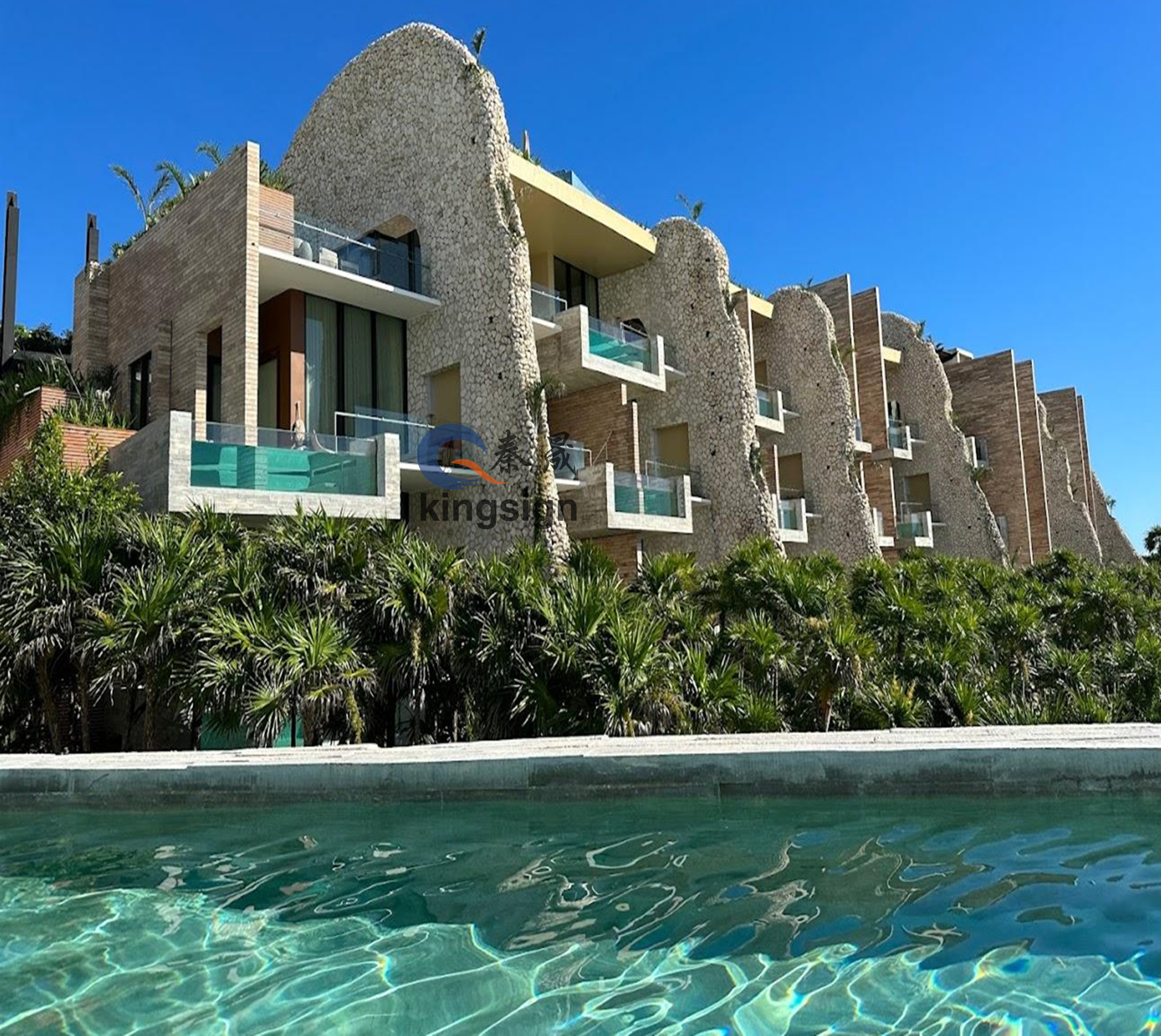 Kingsign akrilikoa igerilekuko leihoa eta bistaratzeko panela